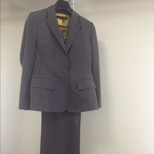 Anne Klein Women’s pant suit